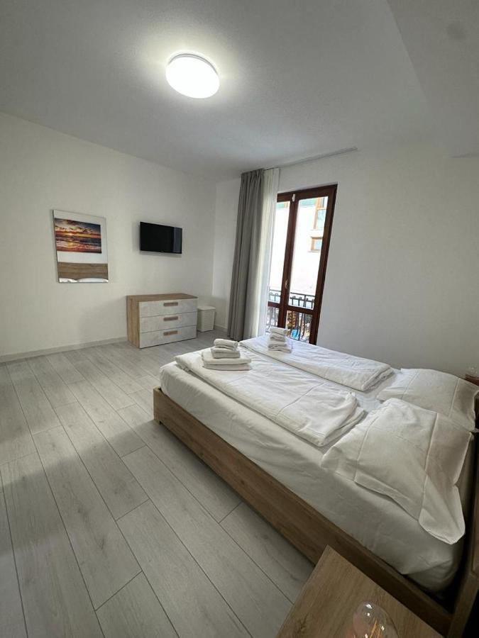 Cavour Apartment Center Bardolino Exterior photo